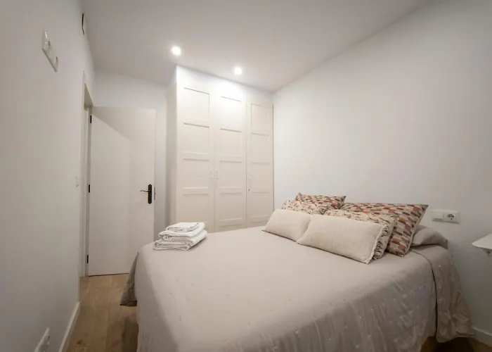 Santa Barbara 아파트 *